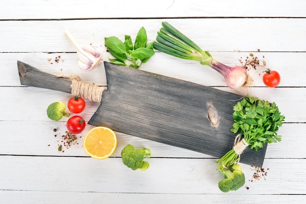 Čerstvé suroviny na pracovnej doske
